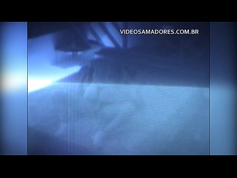 ❤️ Marito filma la moglie che si scopa il vicino e scopre che è un cornuto ☑ Porno fatto in casaal it.pornoklinge.ru
