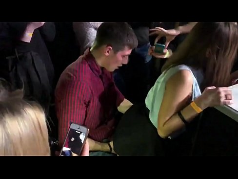 ❤️ Sesso reale in un nightclub russo. Ragazza russa di 18 anni nell'ano e nella vagina scopata in un nightclub ☑ Porno fatto in casaal it.pornoklinge.ru